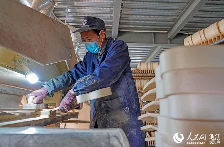 47㽭_SrdˇƷSڴĥСW z