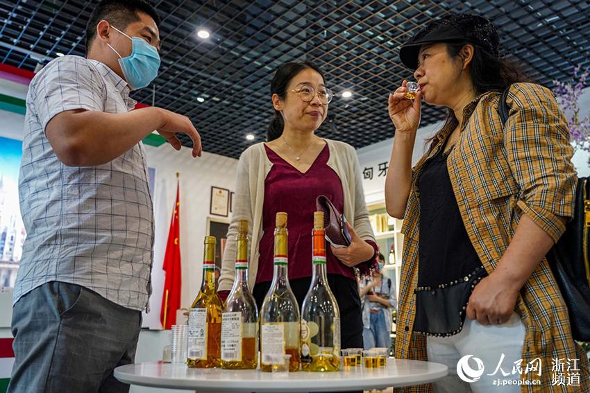 68Ж|WɫƷ^ƷLľW z