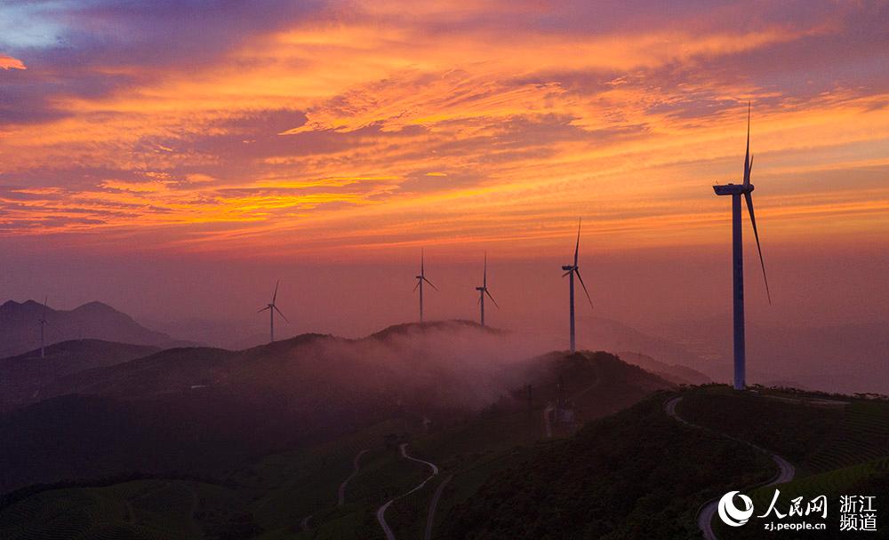 825峿ЌhSֵFһĳϼǧ@ʮL܇ȾrGZĿɫW z