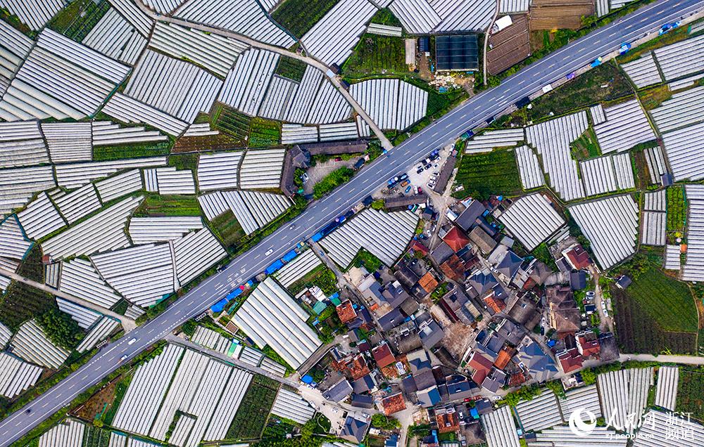 827R^\ǽֵMִ·c߹aIɽӳrһl宋W z