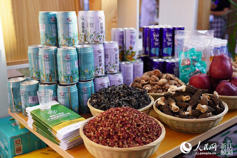 C]չ_չ㹽OȮخaW ʒʒz