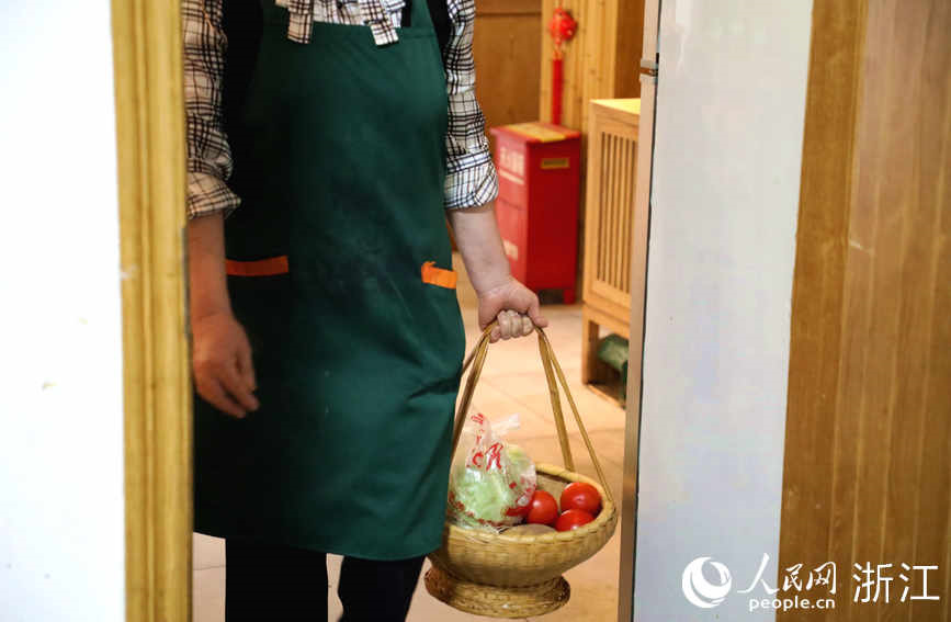 r߀]̾͏ĲˈIr߲W z