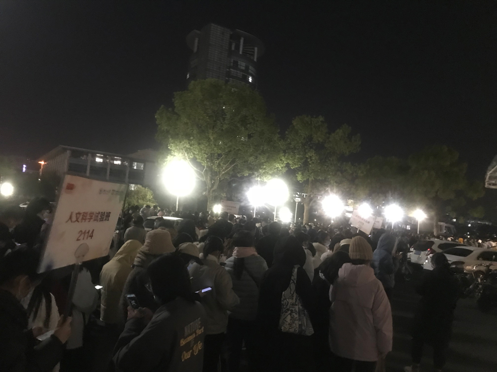 W԰༉λ꠵ȴzyΔz