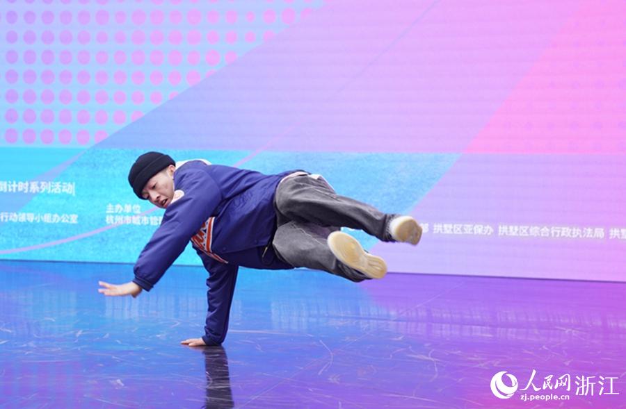 W39ȫwOӸZɂĿW |z