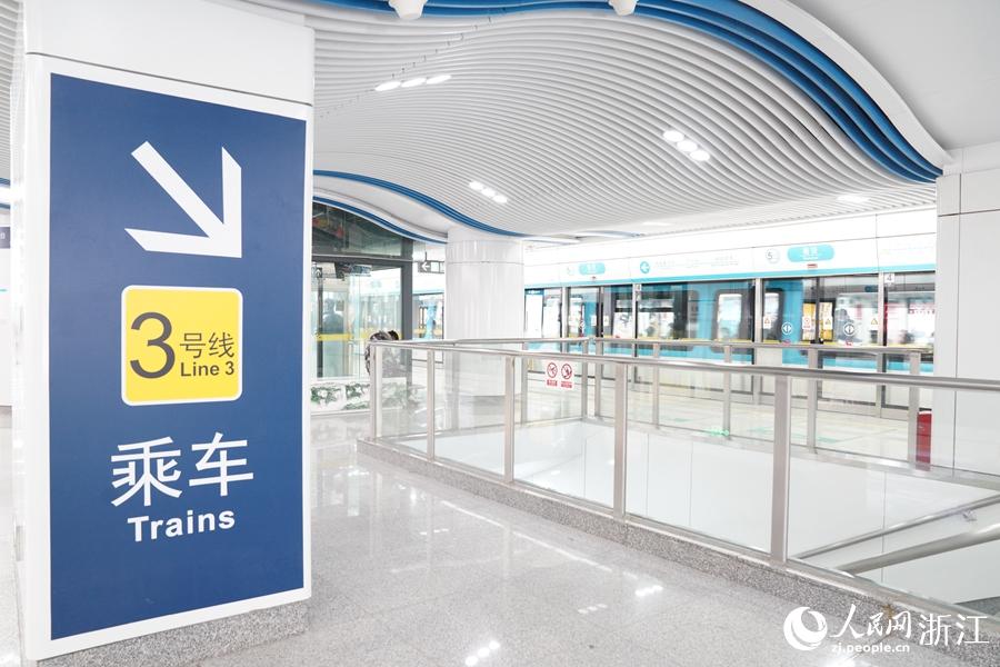 F3̖һͨȫLs21O܇վ13W |z