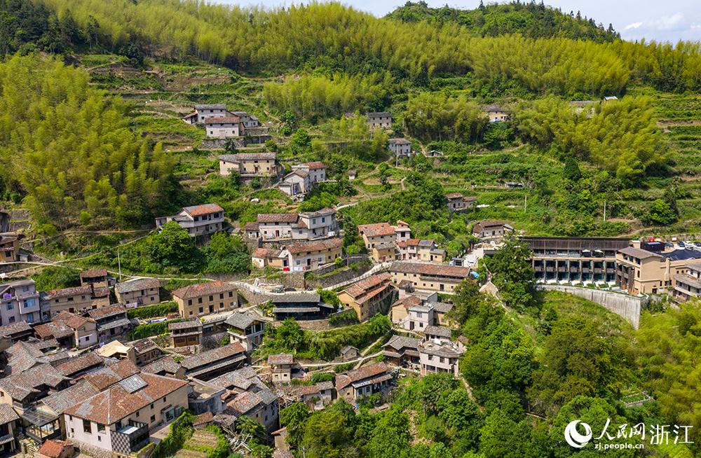  ߅ĕꡱɞꐼ䁴һƬW z