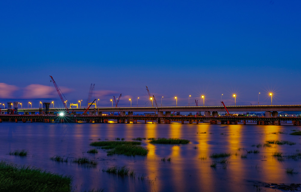 rĿIͨʩFɂȵĺ;Ȼͨȫƽz