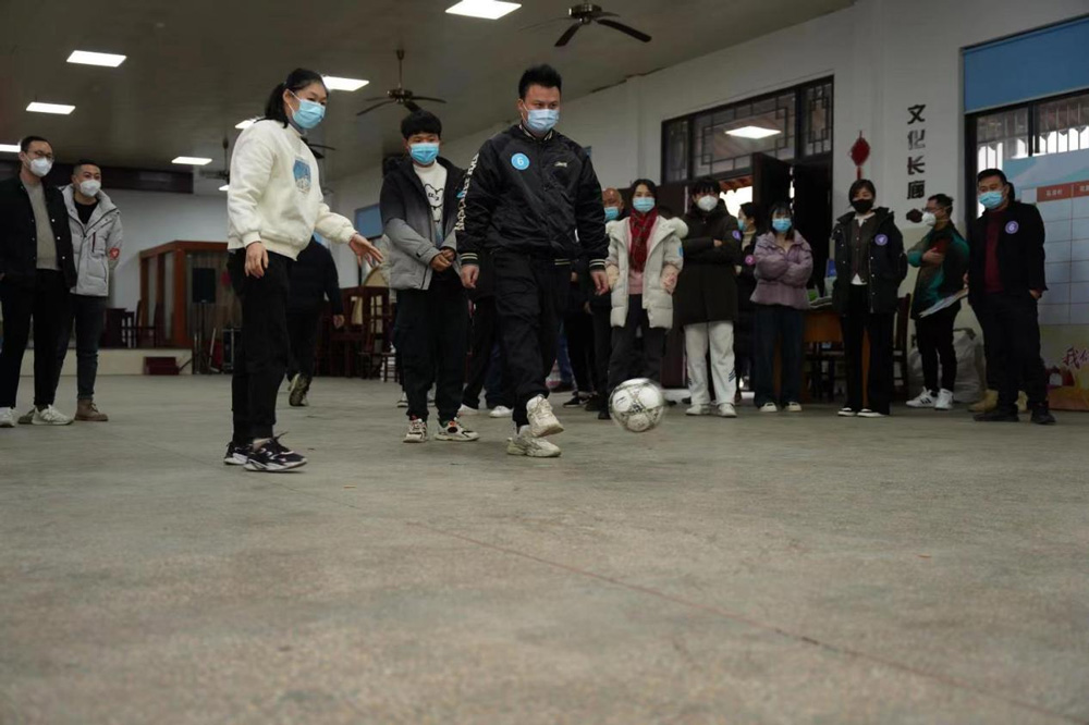 近日，湖州市南潯區石淙鎮組織全鎮7個村在姚家壩文化禮堂開展了第三屆文化禮堂運動會。湖州市文明辦供圖