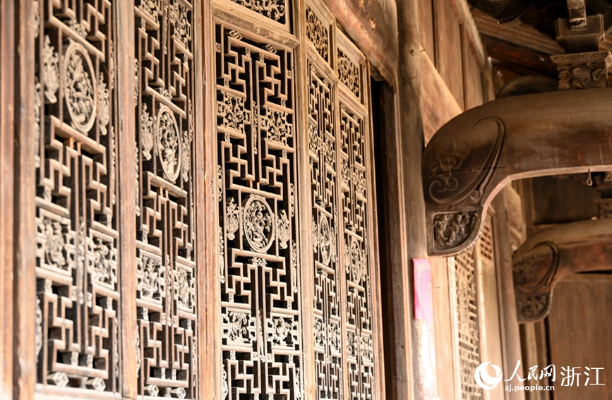 高遷村現存古宅院。人民網 葉賓得攝