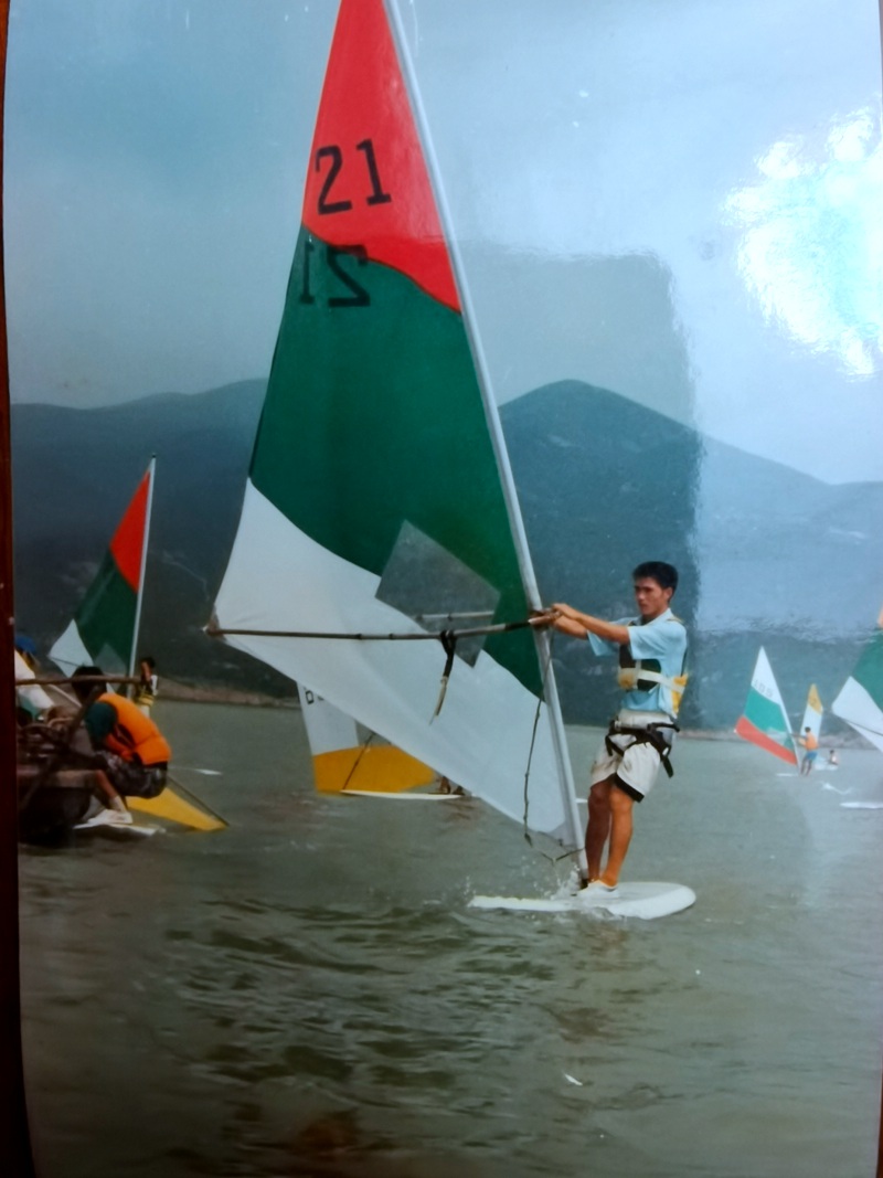 應海松當年訓練舊照。受訪者供圖