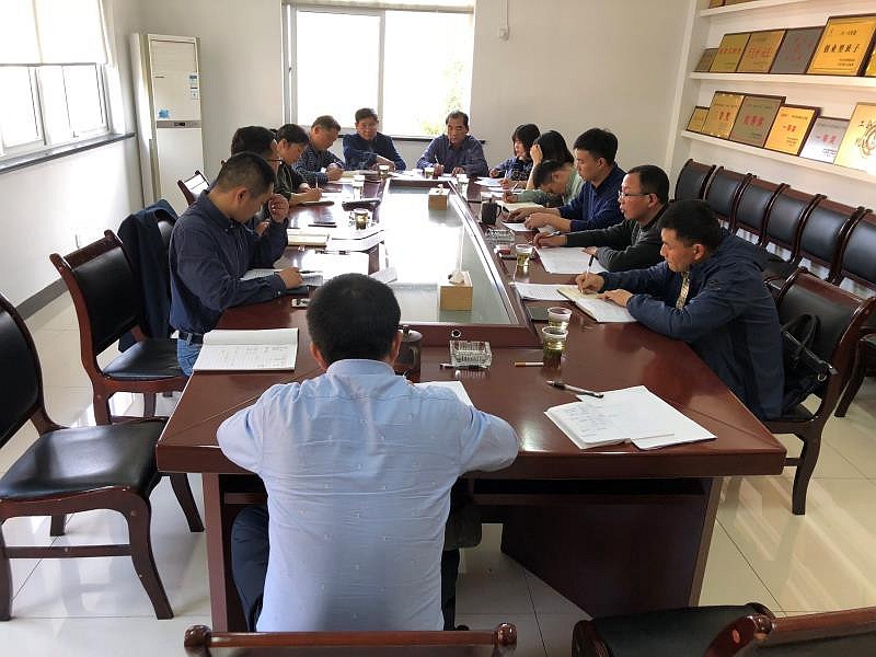 村民通過“兩山議事會”參與全村大小事的決策。安吉縣委宣傳部供圖