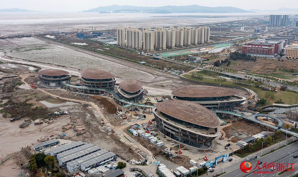 樂清市海洋文化中心項目正在有序施工。人民網 章勇濤攝