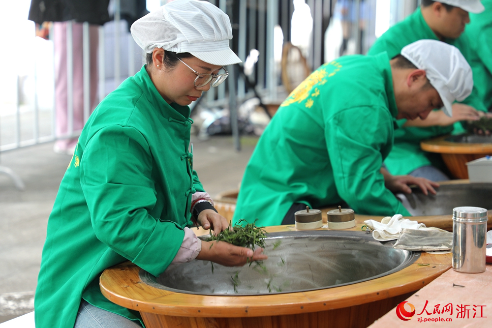 本次大賽年輕選手比例創歷史新高。人民網 方彭依夢攝