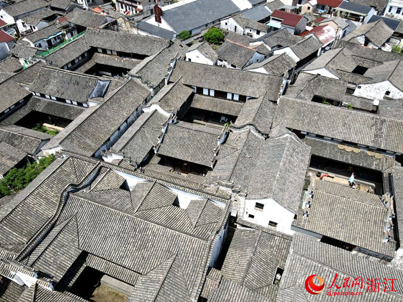 崇仁古鎮老街風貌。人民網 陳陸洵攝