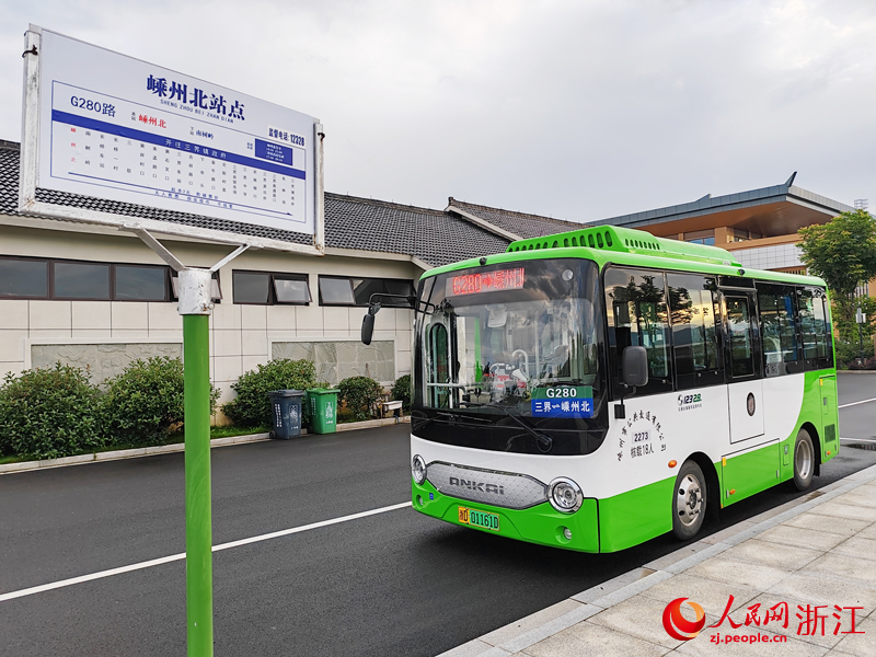 G280路公交車。人民網記者 郭揚攝
