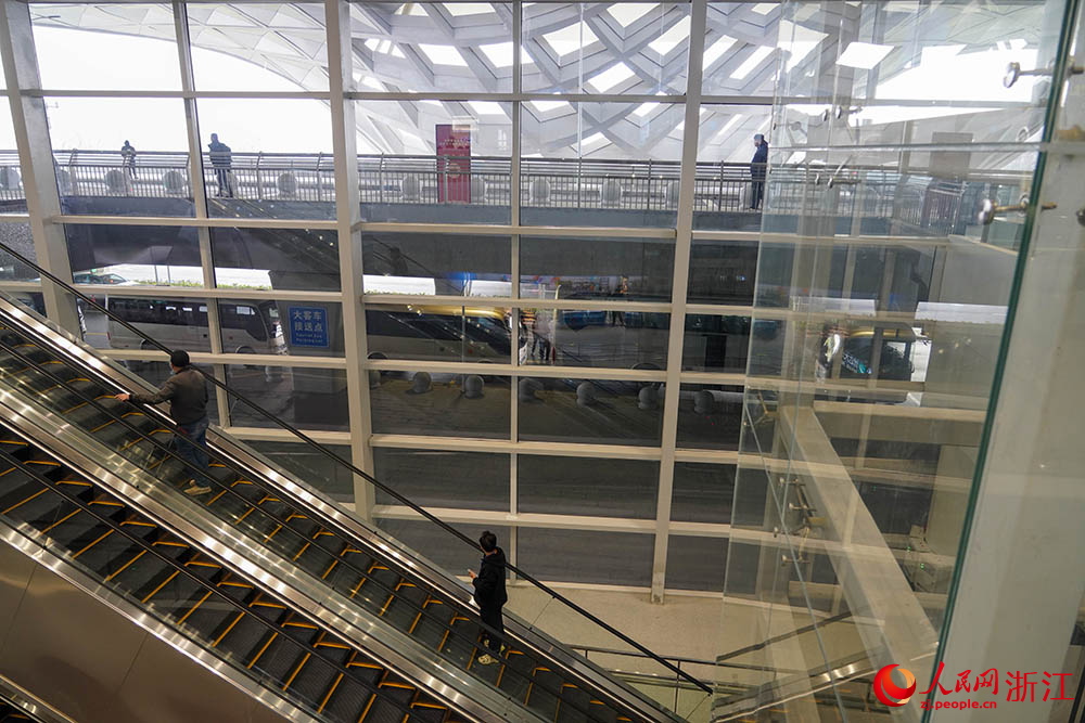 臺州路橋機場改擴建工程建成投運。人民網 章勇濤攝