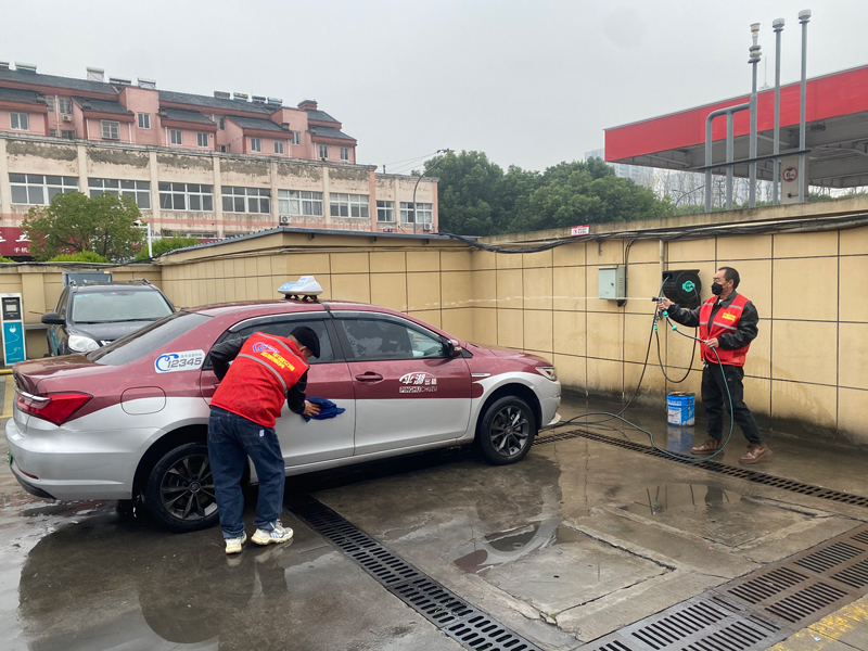 流動黨員志愿服務。平湖市交通運輸行業黨群服務中心供圖