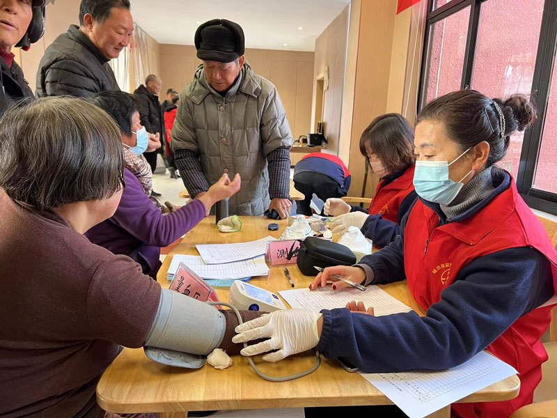 活動現場還設立了志愿服務攤位。嵊泗縣委宣傳部供圖