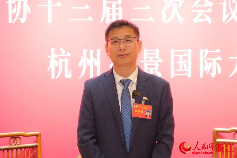 浙江省政協委員、中國林科院亞林所研究員舒金平。人民網記者 張帆攝