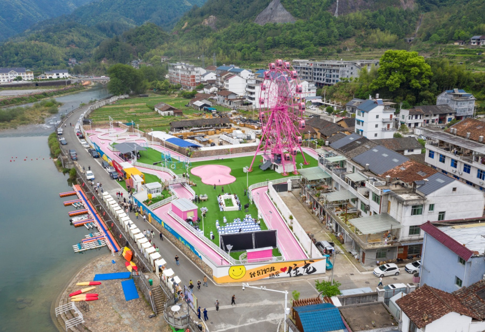 “龍之星”水陸一體研學樂園。龍泉市委宣傳部供圖