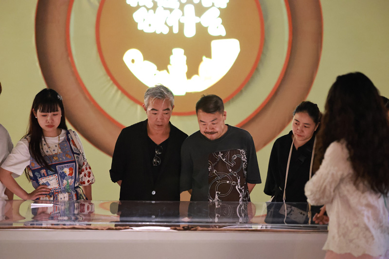 參觀黃巖區博物館。姜增旭輝攝