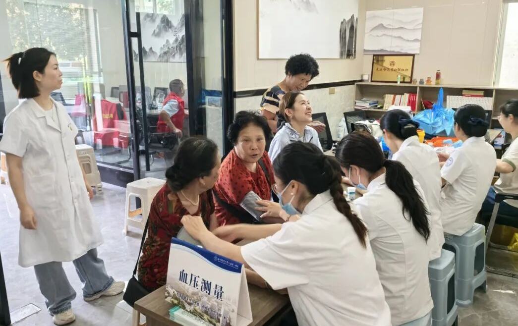 龍港，新“醫”靠！