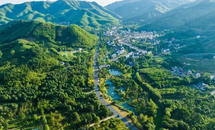 余杭“四好農村路”解鎖徑山避暑密碼