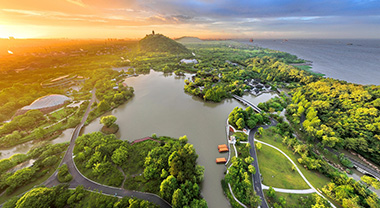 江蘇南通：“岸”上新顏映大江