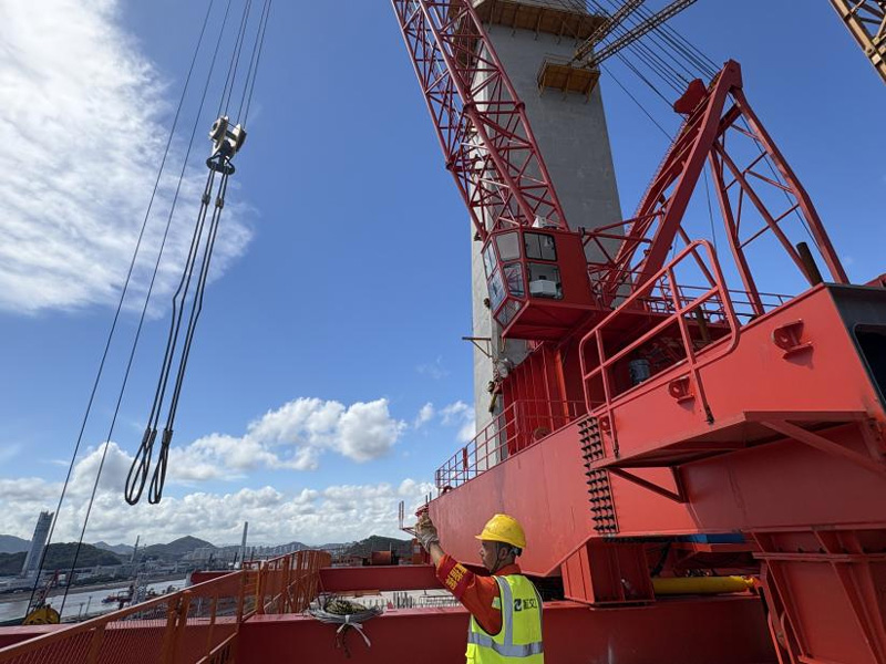 建設者假日堅守一線。浙交建設供圖