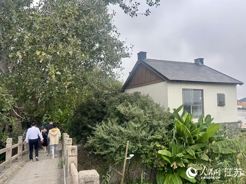 東羅村內的民宿。人民網記者 王丹丹攝