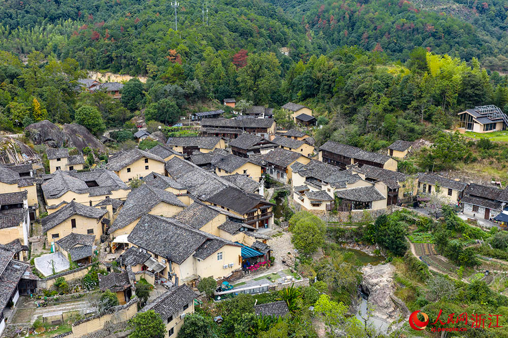 浙江省龍泉市下樟村。人民網 章勇濤攝