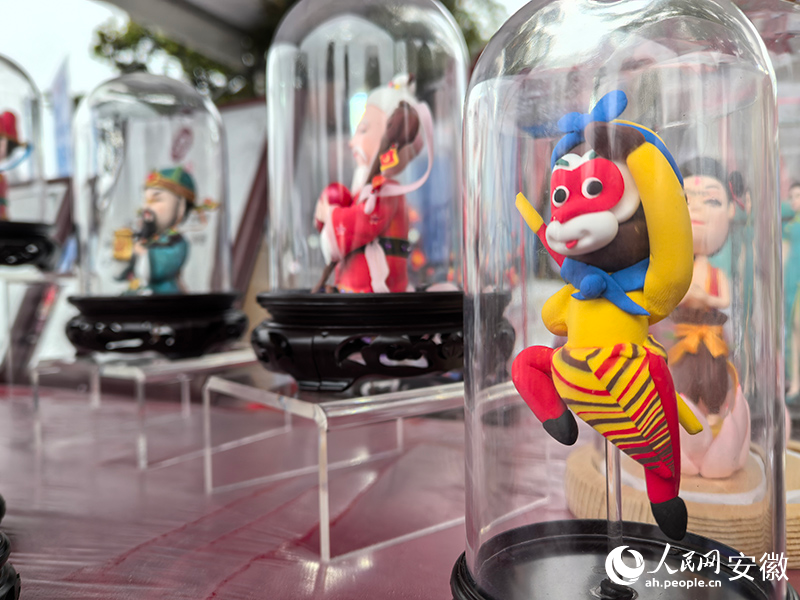 上海面塑。人民網記者 汪瑞華攝