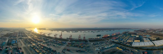 南京港鳥瞰。江蘇港口集團供圖