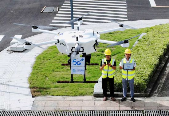 紹興移動聯合巡特警開展5G-A低空通信能力測試。浙江移動供圖